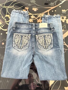 Miss Me Women's Blue Embroidered Back Pocket Jeans Size 26